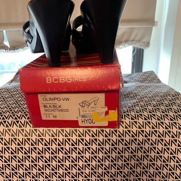 BCBGirls High Wooden Heels - Picture 8 of 8